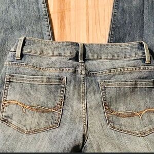 Faded Glory Straight Leg Stretch Denim Blue wash jeans size 10